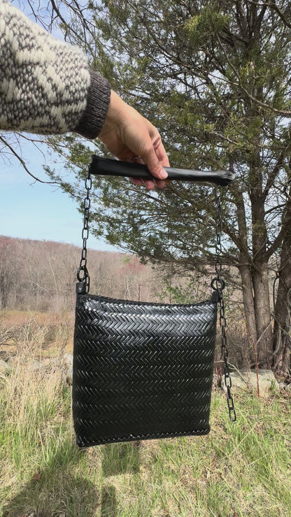 Metatarsal Deer Leg Bone Handle Bag with Adjustable Chain Strap